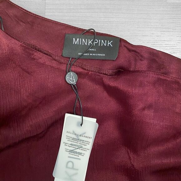 MinkPink One Shoulder Long Sleeve Blouse Top Size Small NWT - Picture 4 of 4